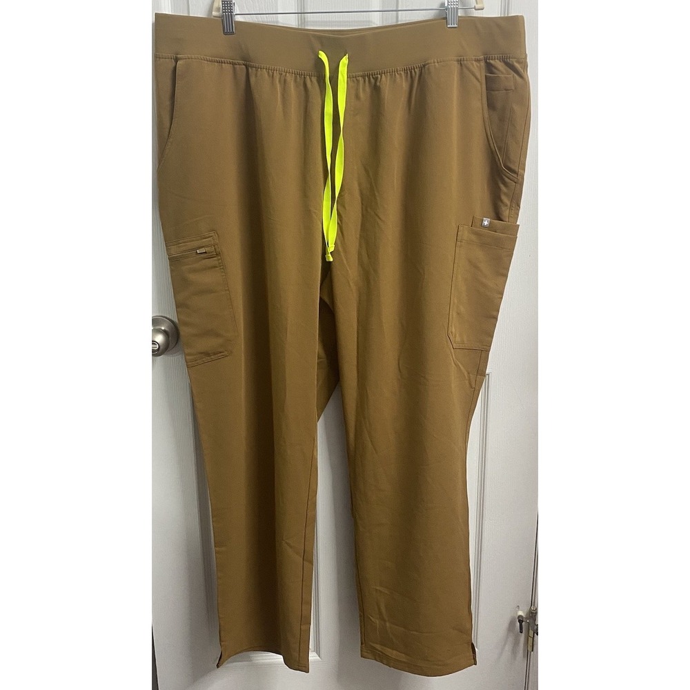 Figs Kade Cargo Women Straight Leg Scrub Pants Pockets Brown NWT 5XL Plus NWT